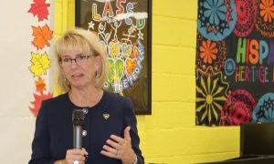 Kimberly Andrews Espy, presidenta 13 de Wayne State University.