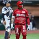 Diablos Rojos del México celebran la victoria ante Yankees de New York.