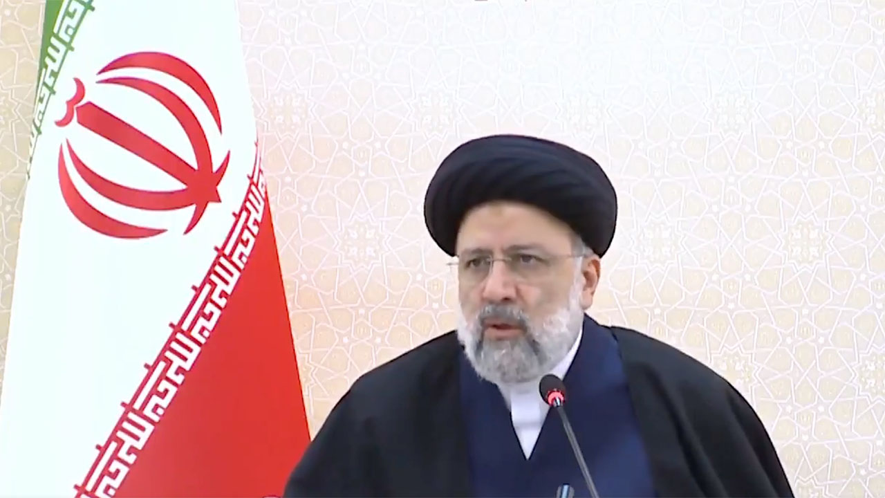 Ebrahim Raisi, presidente de Irán, murió en un accidente de helicóptero.