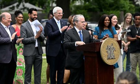 Un nuevo programa brindará asistencia financiera a los habitantes de Detroit para compra de viviendas.