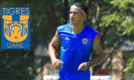 Uriel Antuna dejó de ser jugador de Cruz Azul para unirse a Tigres en la Liga MX.