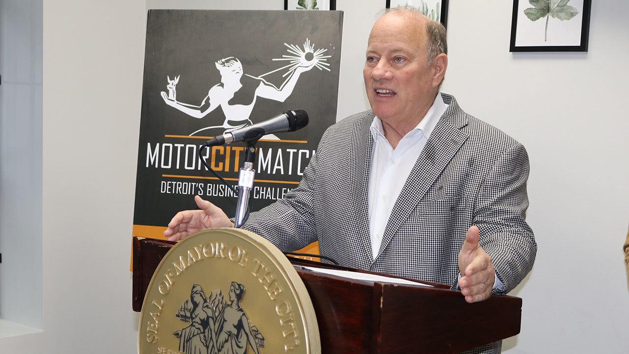 Mike Duggan, el alcalde de Detroit, defendió a la ciudad de unas declaraciones de Donald Trump.