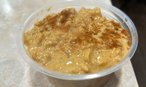 El arroz con leche pumpkin spice combina lo tradicional de este postre con lo otoñal.