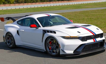 Ford aprovechó el Detroit Auto Show 2025 para revelar el Mustang GTD Spirit of America, el Mustang de calle más rápido de la historia.