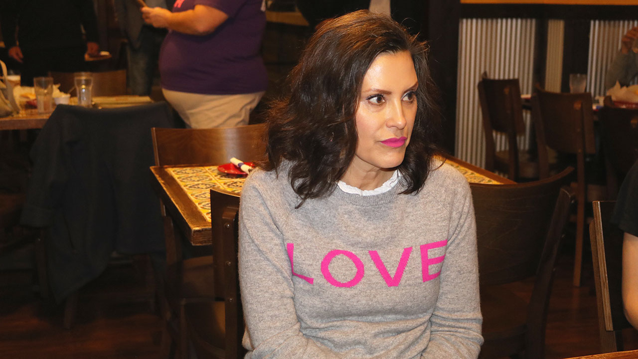 Gretchen Whitmer, la gobernadora de Michigan, se pronunció en contra de los aranceles que Donald Trump impuso a los países vecinos de México y Canadá.
