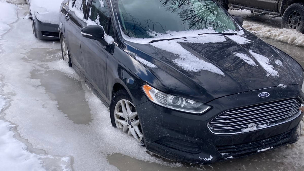 Varias calles de SW Detroit quedaron inundadas, afectando a cientos de familias.