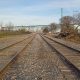 Un tren de pasajeros Amtrak arrolló un vehículo en SW Detroit, con una mujer a bordo.