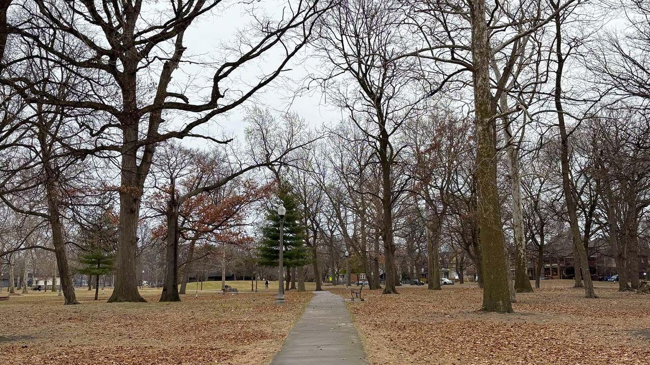 Una semana fría con temperaturas mínimas de 22ºF (-5ºC) se espera en Detroit, Michigan.