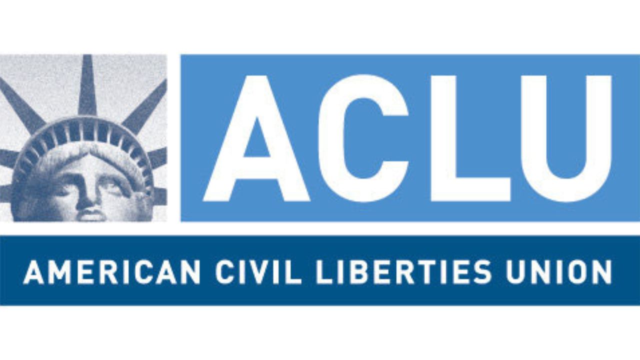 La ACLU impulsa un fondo millonario para apoyar a familias afectadas por detenciones y deportaciones.