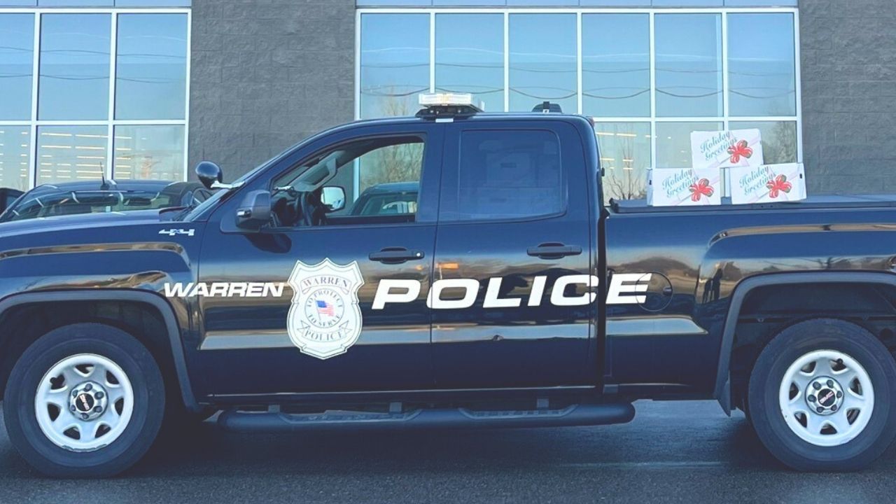 Una mujer de Lake Orion enfrenta 18 cargos tras atropellar presuntamente de forma intencional a 11 personas en distintas ciudades de Metro Detroit.