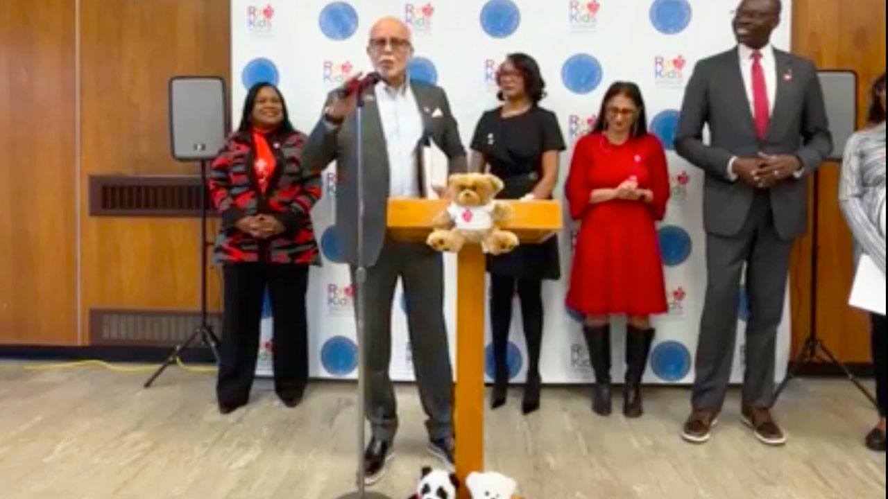 Las mujeres embarazadas y nuevas madres residentes de seis ciudades del condado de Wayne pueden aplicar para recibir un apoyo económico del programa Rx Kids.
