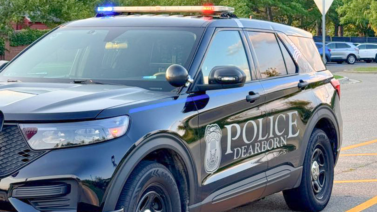 El 2025 fue un año récord de multas de tránsito en Dearborn, Michigan, con casi 33,000 multas emitidas por la policía.