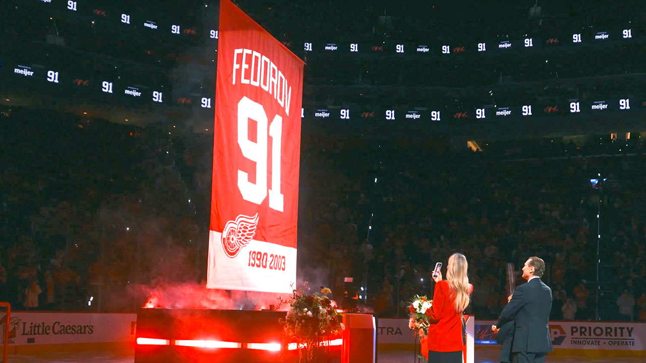 Los Detroit Red Wings retiraron el número 91 de Sergei Fedorov.