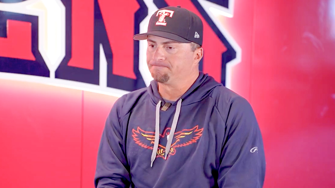 El mexicano Gabe Álvarez fue despedido de la organización de los Detroit Tigers, quien dirigía a Toledo Mud Hens, equipo de la sucursal Triple A.
