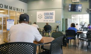 La ciudad de Detroit habilitó centros de enfriamiento para la población ante el calor extremo.