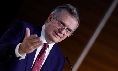 Funcionarios del Gobierno de México discuten el T-MEC y exportaciones hacia Estados Unidos en medio de propuesta de aranceles por investigación de trabajo forzoso de la USTR.