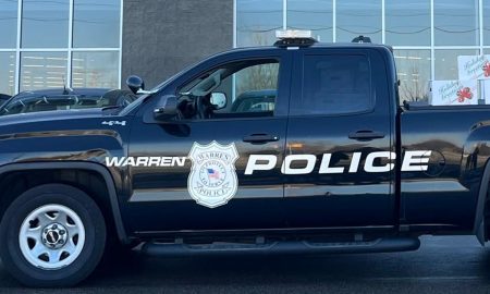 Una persecución policial en Warren, en el área de Metro Detroit, terminó con la muere de un conductor inocente y cuatro adolescentes detenidos.