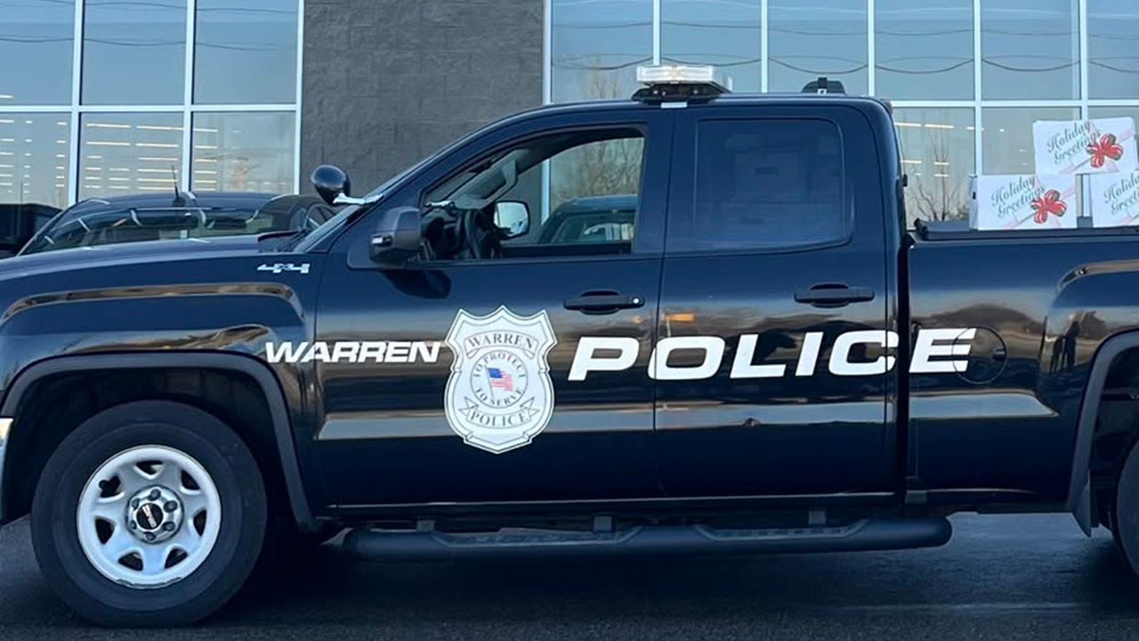 Una persecución policial en Warren, en el área de Metro Detroit, terminó con la muere de un conductor inocente y cuatro adolescentes detenidos.