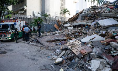 México envió de inmediato rescatistas a Venezuela tras los fuertes terremotos.