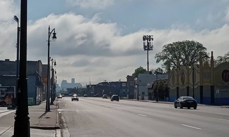 El humo de los incendios forestales de Canadá llegó a Metro Detroit y provocó una Alerta de Calidad del Aire.