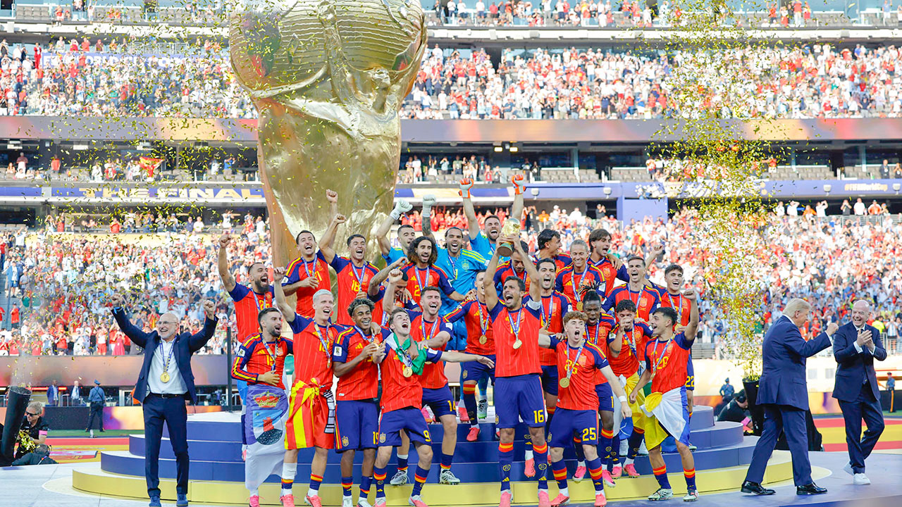 España se coronó campeón del mundo por segunda vez tras vencer a Argentina en la final de la Copa Mundial 2026.