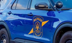 Una familia de dos adultos jóvenes y dos niños falleció en un fatal accidente de tránsito en la autopista I-75, cerca de Metro Detroit.