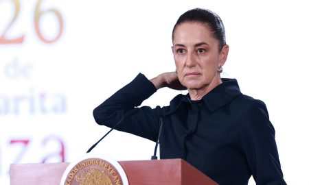 Claudia Sheinbaum, presidenta de México, explicó que la Secretaría de Relaciones Exteriores presentará una denuncia ante Justicia de EE.UU. por la muerte de 17 connacionales en acciones migratorias.