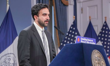 Zohran Mamdani felicitó a Abdul El-Sayed tras su victoria en las primarias demócratas de Michigan para el Senado de Estados Unidos.