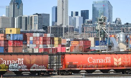 Estados Unidos y Canadá mantienen altas tensiones al no llegar a acuerdos mientras surge una guerra comercial.