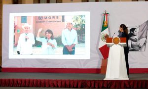 Autoridades mexicanas celebran la reapertura de la frontera de Estados Unidos al ganado mexicano.