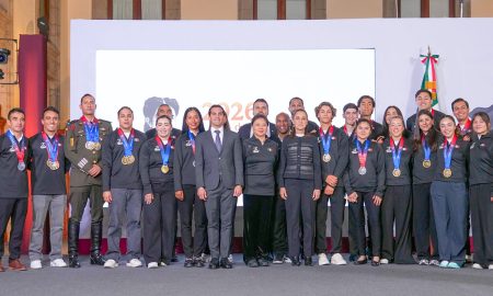Claudia Sheinbuam, presidenta de México, anunció premios para los medallistas mexicanos y más inversiones y becas para los atletas.