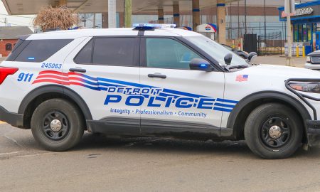 Un tiroteo en el oeste de Detroit dejó a tres hombres muertos y cuatro personas heridas.