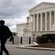 El Tribunal Supremo de Estados Unidos permitió al gobierno de Donald Trump aplicar un sistema de recopilación de datos para el control de votantes.