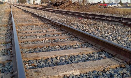 Un tren atropelló a una familia y una niña de 4 años murió, en Ecorse, en el área del Downriver de Metro Detroit.